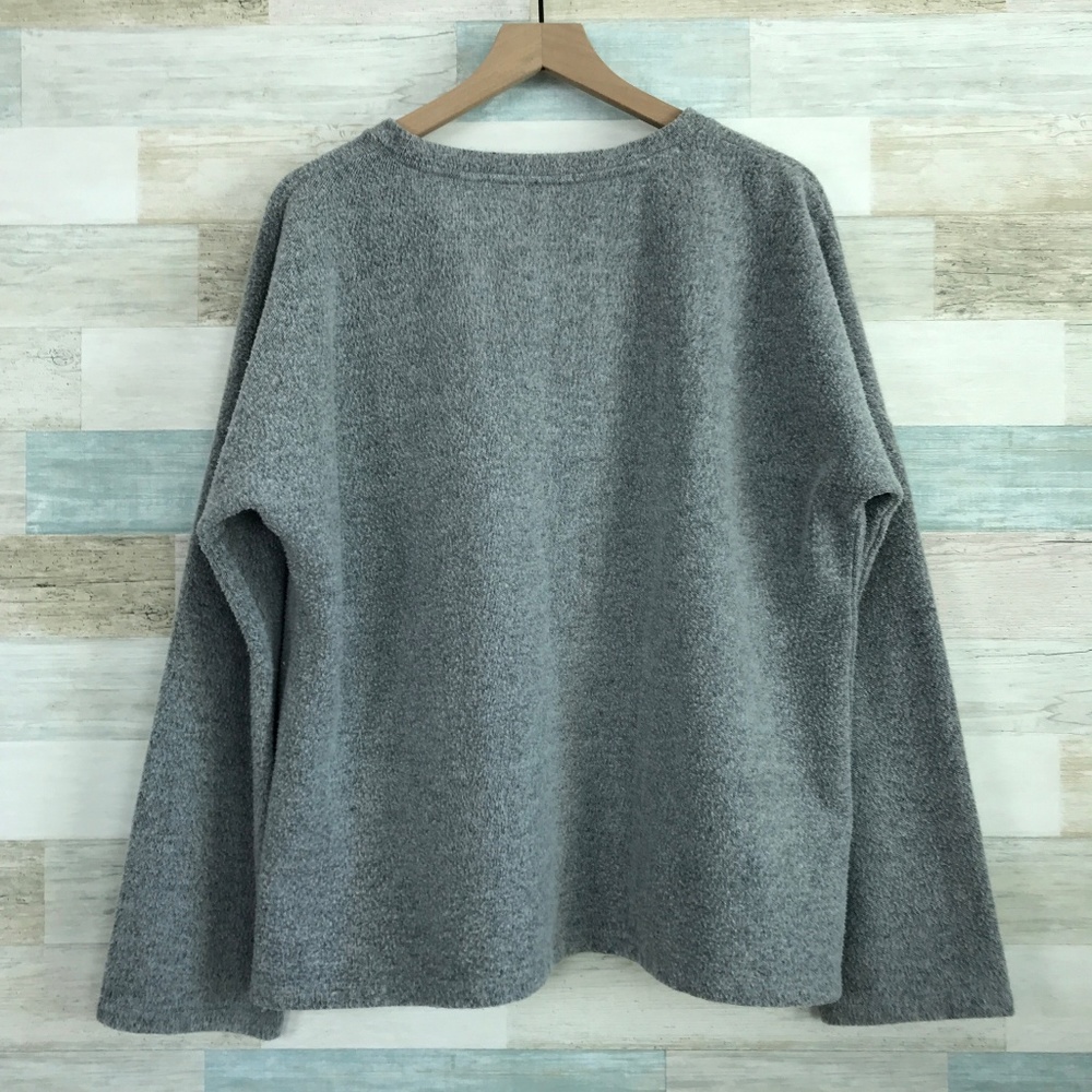 SOLD Oversized Boxy Sweater Gray Fuzzy Knit Zara - Picture 4 of 6